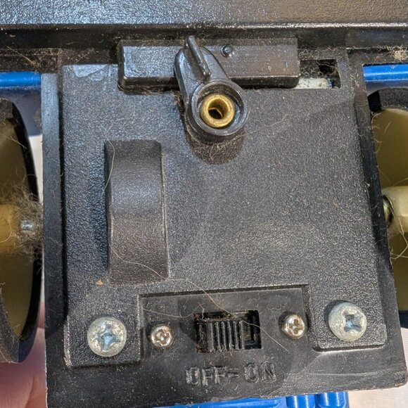 Vintage 1977 Tyrrell P34 6 Wheel Elf Racing Car - Picture 10 of 13